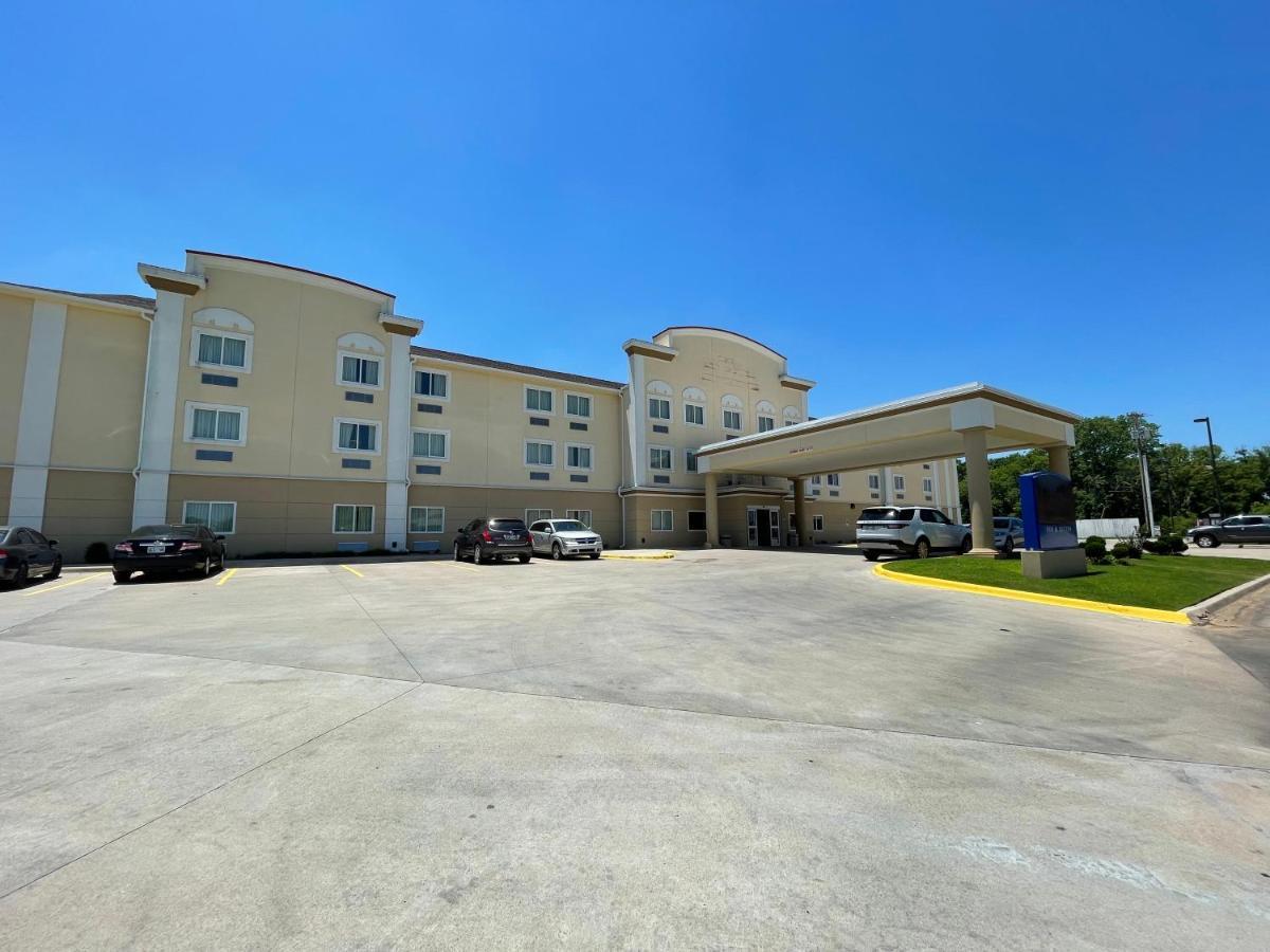 Quality Inn & Suites Ardmore Exteriör bild
