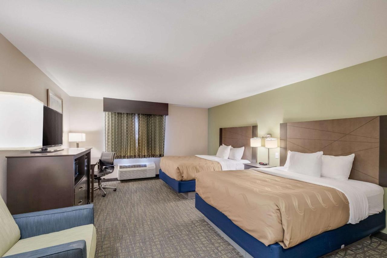 Quality Inn & Suites Ardmore Exteriör bild