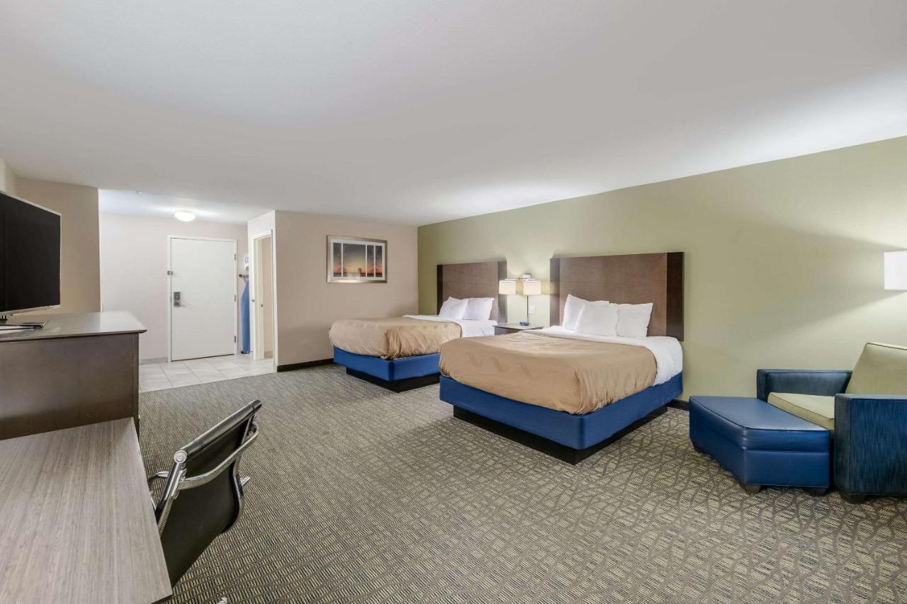 Quality Inn & Suites Ardmore Exteriör bild
