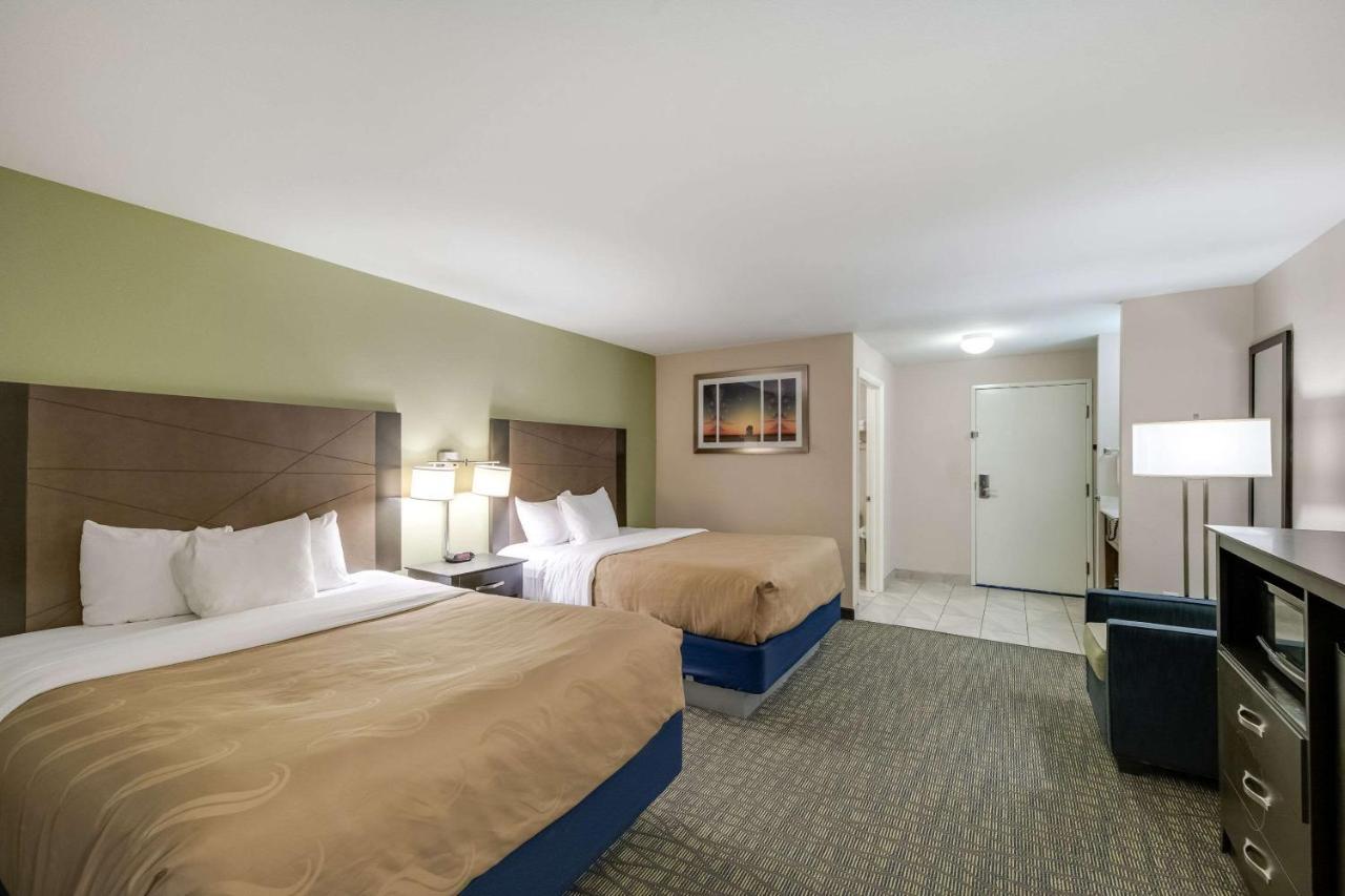 Quality Inn & Suites Ardmore Exteriör bild