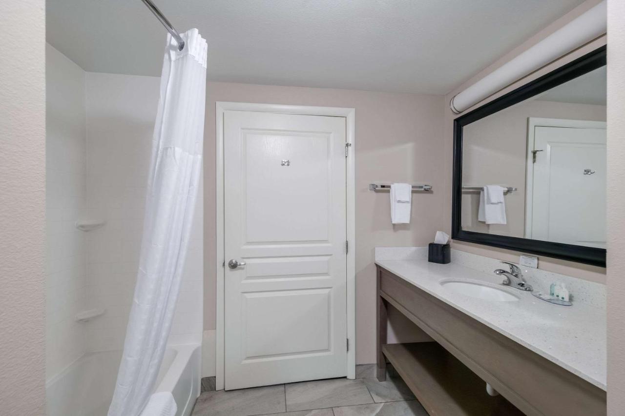 Quality Inn & Suites Ardmore Exteriör bild